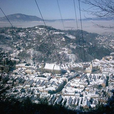 Suri Guesthouse Brasov Luaran gambar