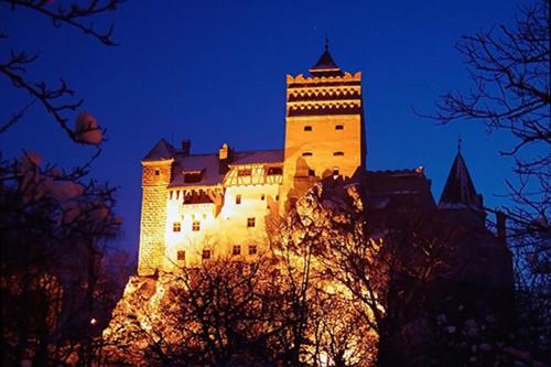 Suri Guesthouse Brasov Luaran gambar