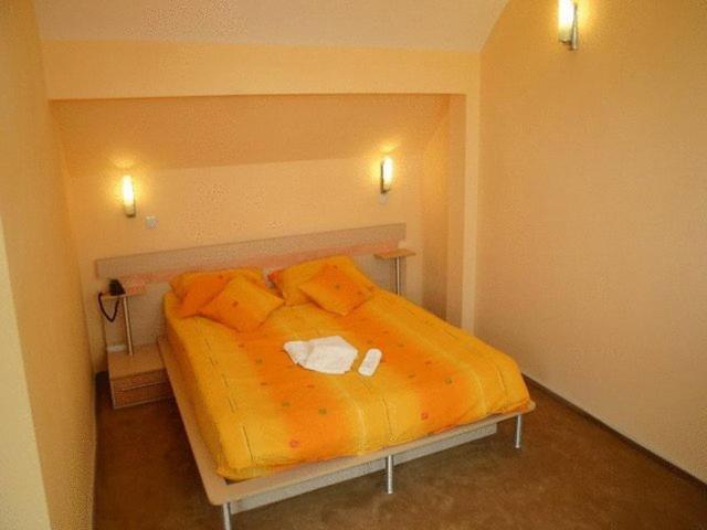 Suri Guesthouse Brasov Luaran gambar